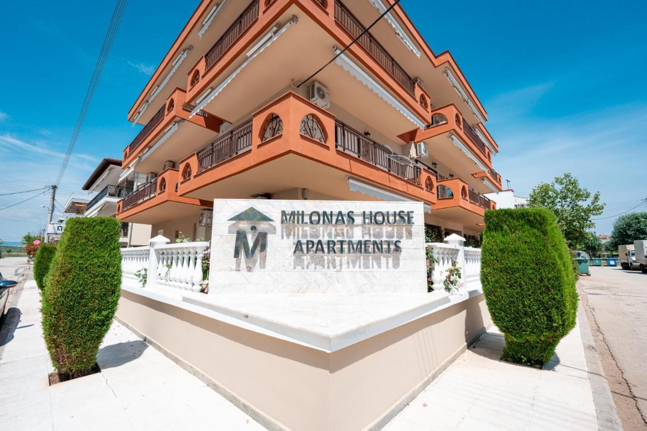 Milonas House Apartments Paralia Dionysiou Exterior photo