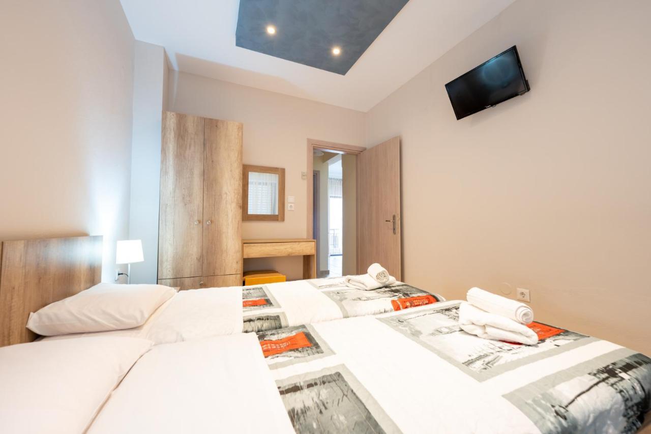 Milonas House Apartments Paralia Dionysiou Exterior photo