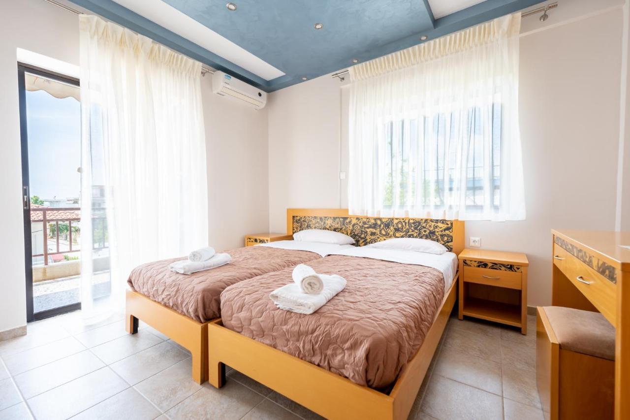 Milonas House Apartments Paralia Dionysiou Exterior photo
