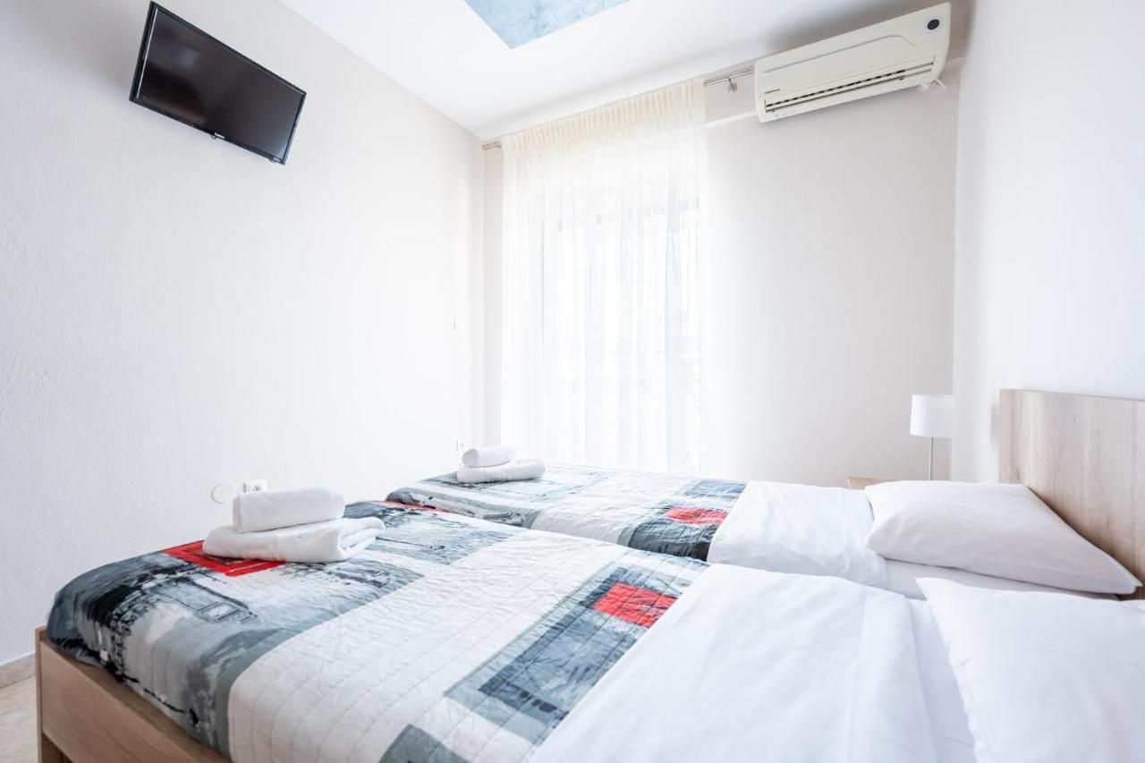 Milonas House Apartments Paralia Dionysiou Exterior photo