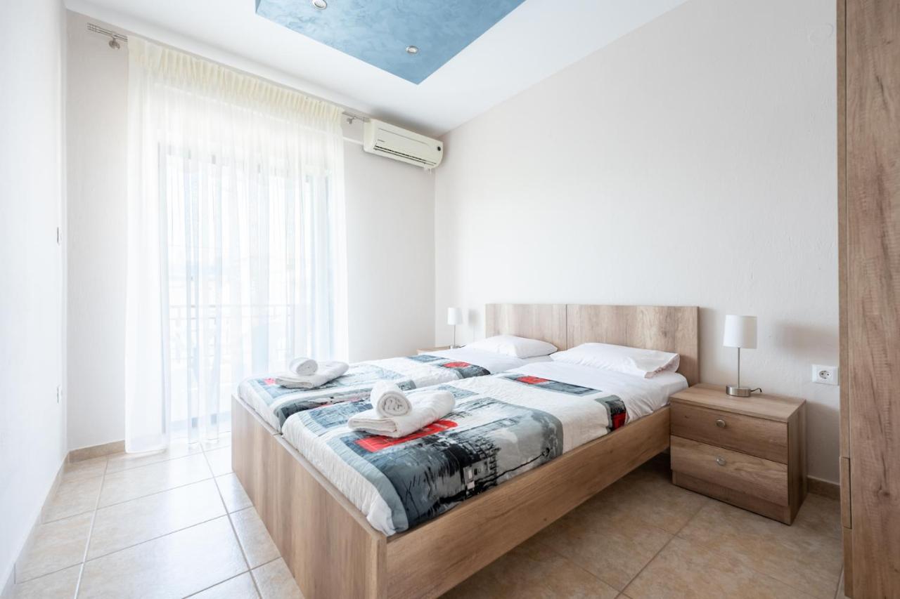 Milonas House Apartments Paralia Dionysiou Exterior photo