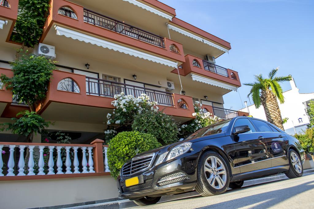 Milonas House Apartments Paralia Dionysiou Exterior photo